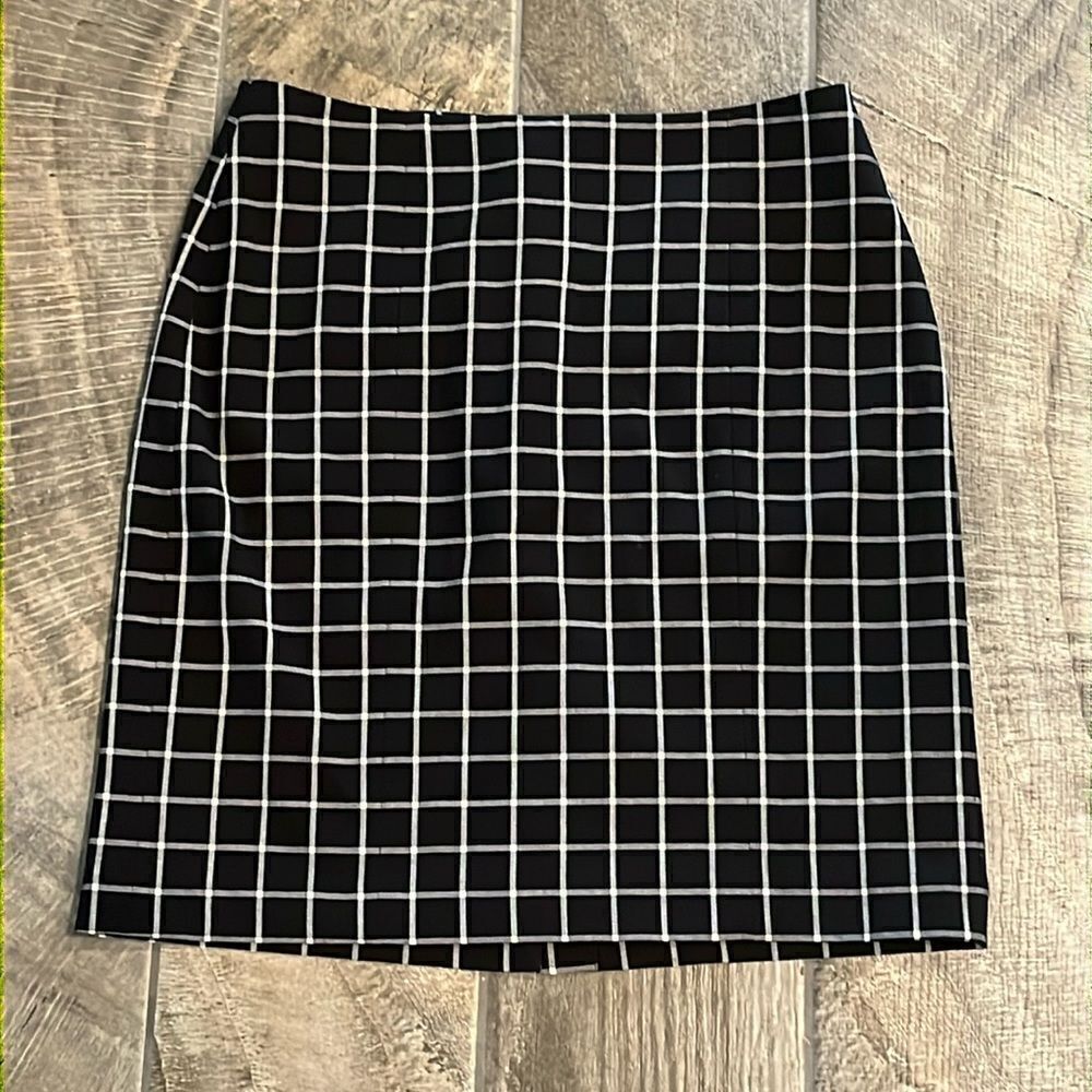 Michael Michael Kors black & white plaid skirt